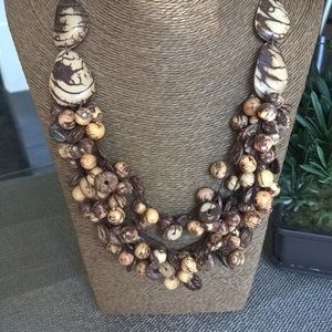 TAGUA and ACAI NUT NECKLACE NEW